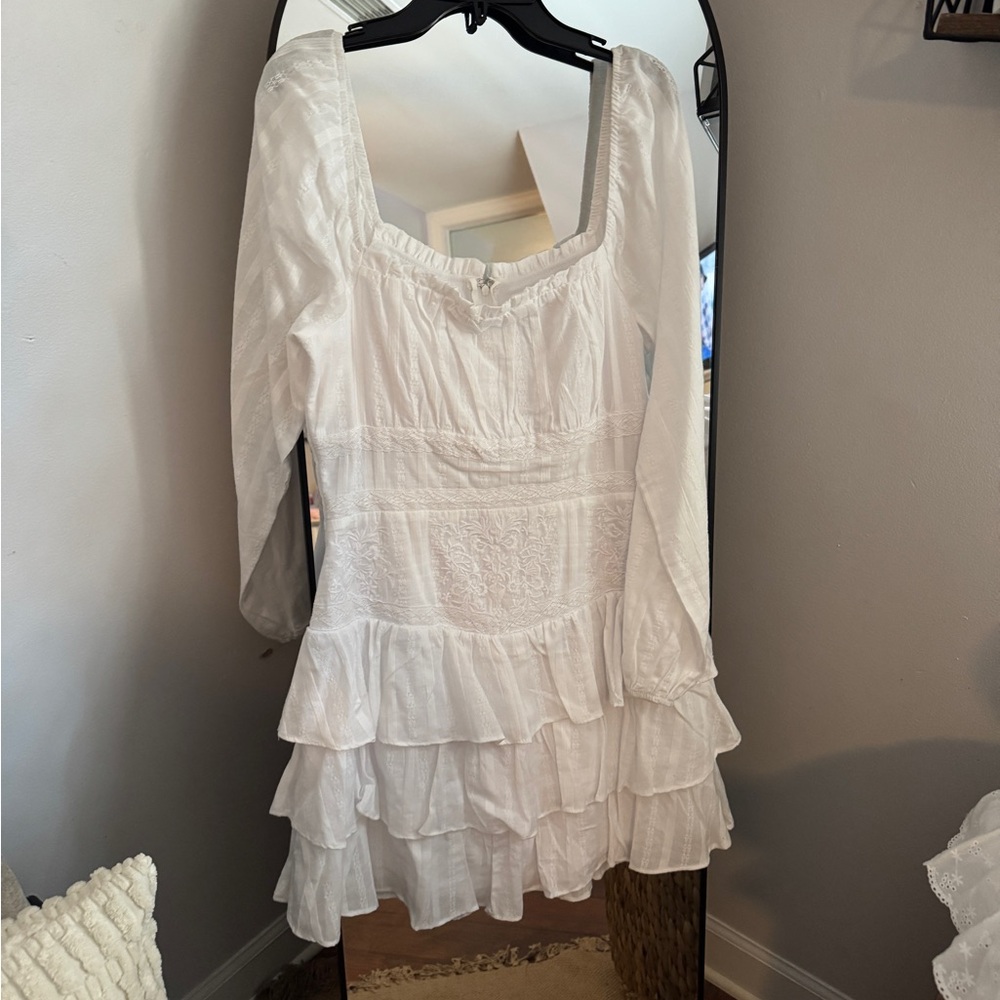 NWT Altard state White Tiered Dress